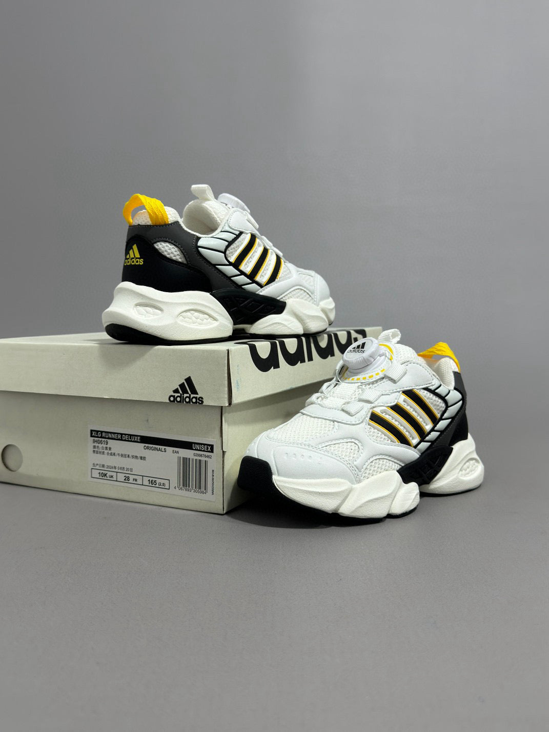 ADIDAS RUNNER DELUXE